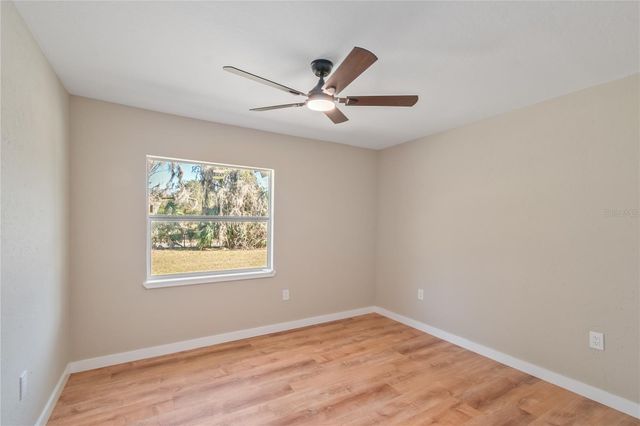 983 S COUNTY ROAD 21, Hawthorne, FL 32640