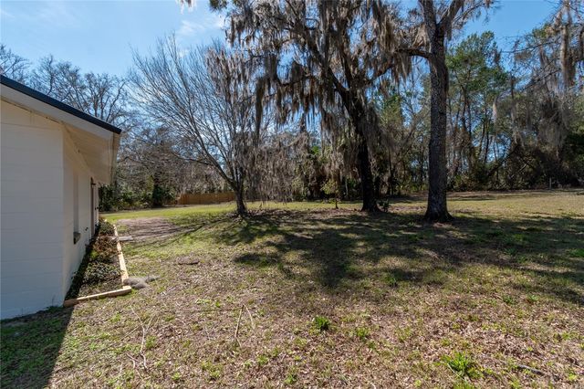 983 S COUNTY ROAD 21, Hawthorne, FL 32640