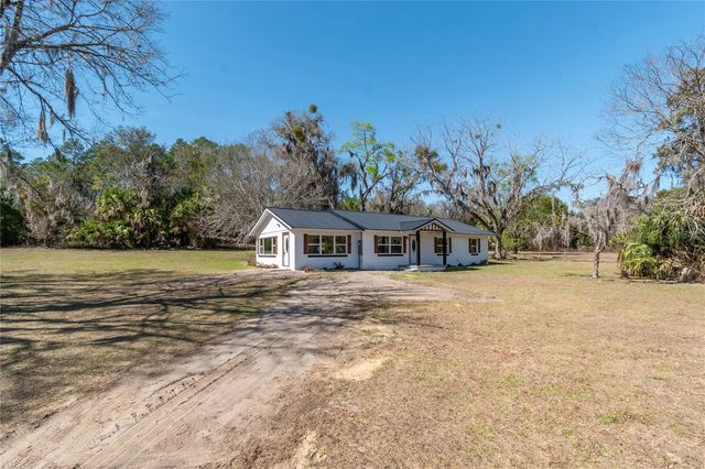 983 S COUNTY ROAD 21, Hawthorne, FL 32640