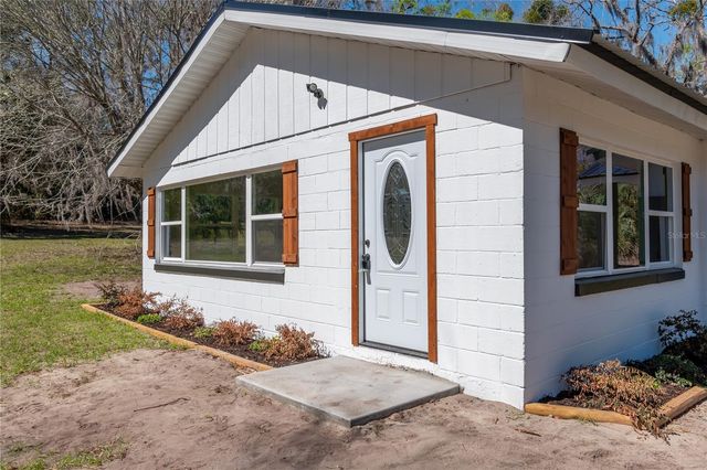 983 S COUNTY ROAD 21, Hawthorne, FL 32640