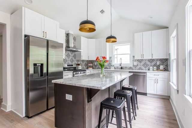 1699 Olympian SW Way, Atlanta, GA 30310