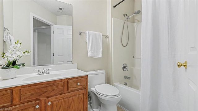 4623 Village Square Court, Greensboro, NC 27409