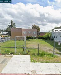 2742 W Havenscourt BLVD, Oakland, CA 94605