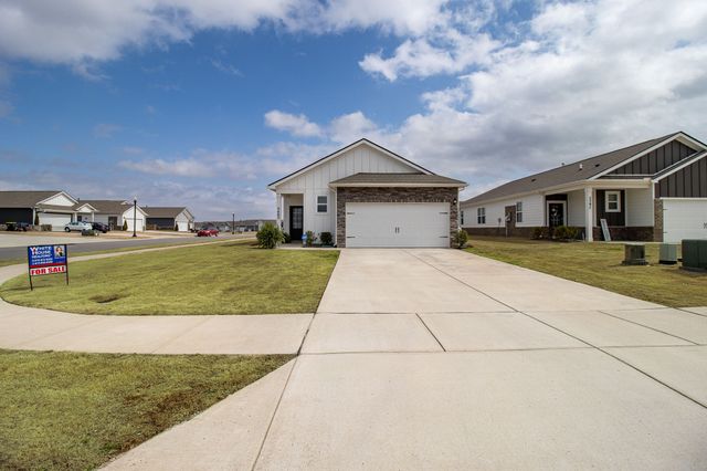 2405 Quinn Dr, White House, TN 37188