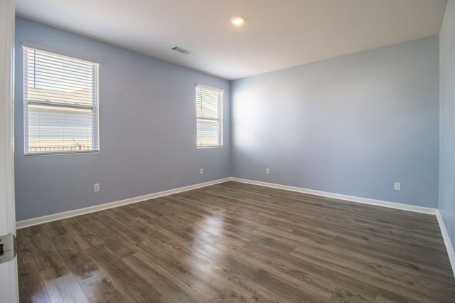 2405 Quinn Dr, White House, TN 37188