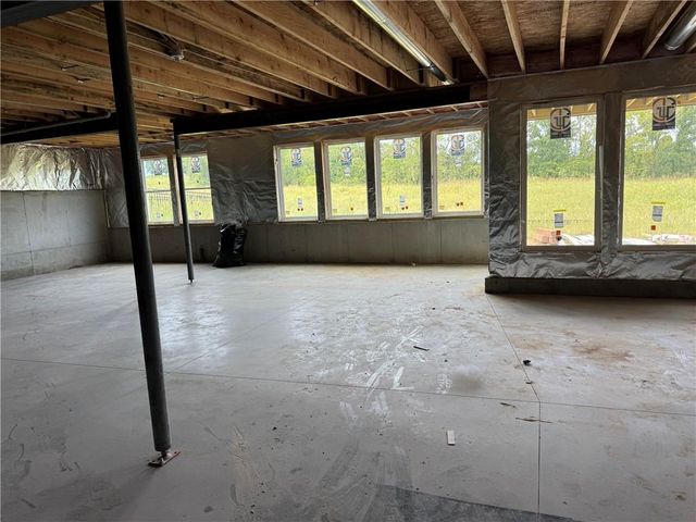 2148 Black Walnut Drive, Liberty, MO 64068