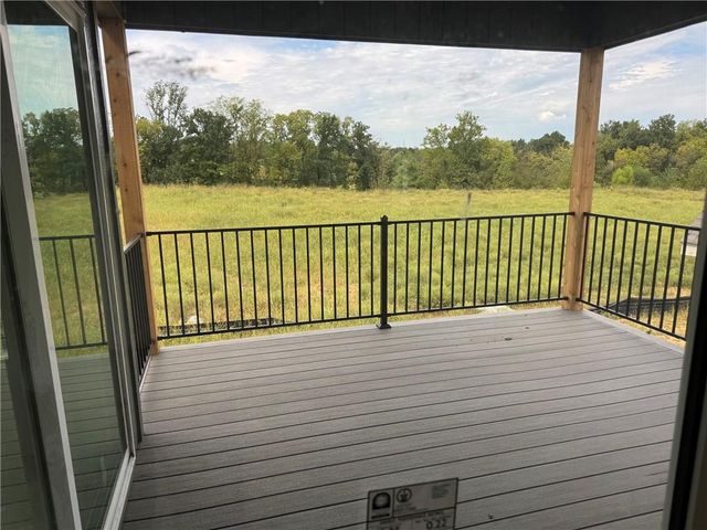 2148 Black Walnut Drive, Liberty, MO 64068