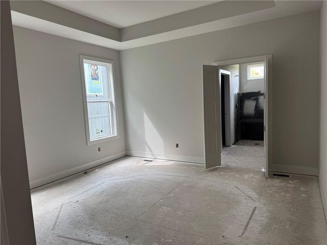 2148 Black Walnut Drive, Liberty, MO 64068