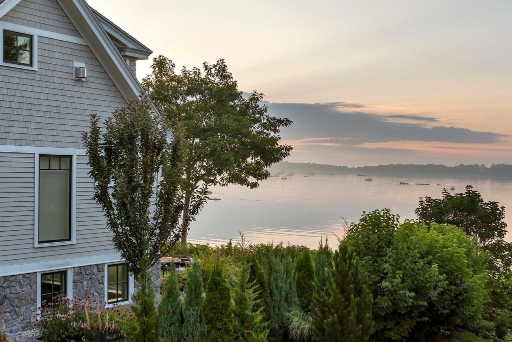 32 Edgewater Road, Falmouth, ME 04105 — photo 3