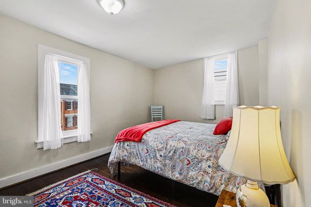 14 HANOVER STREET, New Oxford, PA 17350