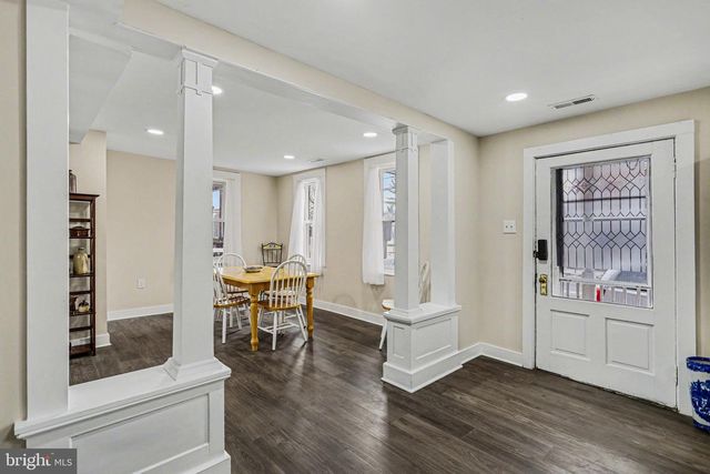 14 HANOVER STREET, New Oxford, PA 17350