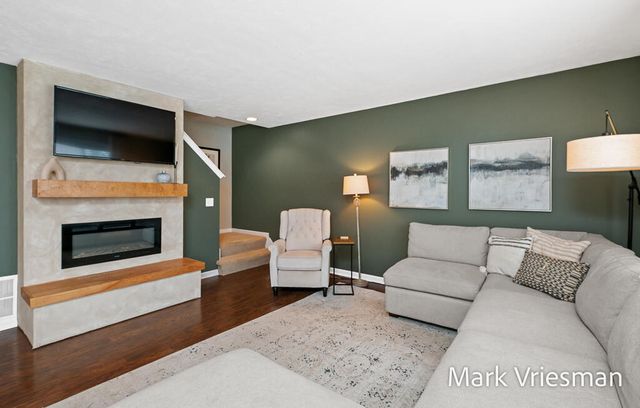 7938 Brewer Woods Court, Byron Center, MI 49315