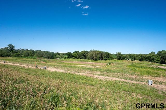 1401 ridge Road, Hickman, NE 68372