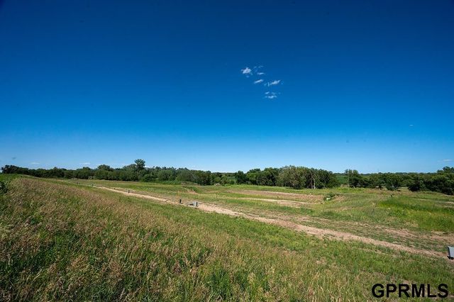 1401 ridge Road, Hickman, NE 68372