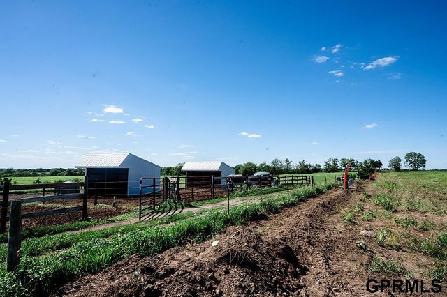 1401 ridge Road, Hickman, NE 68372