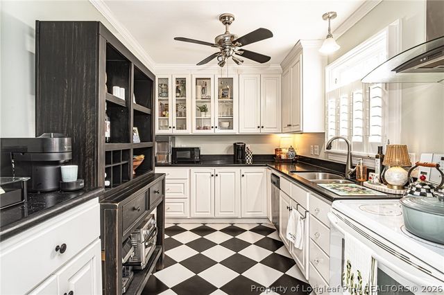 816 Greenland Drive, Fayetteville, NC 28305