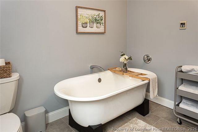 816 Greenland Drive, Fayetteville, NC 28305