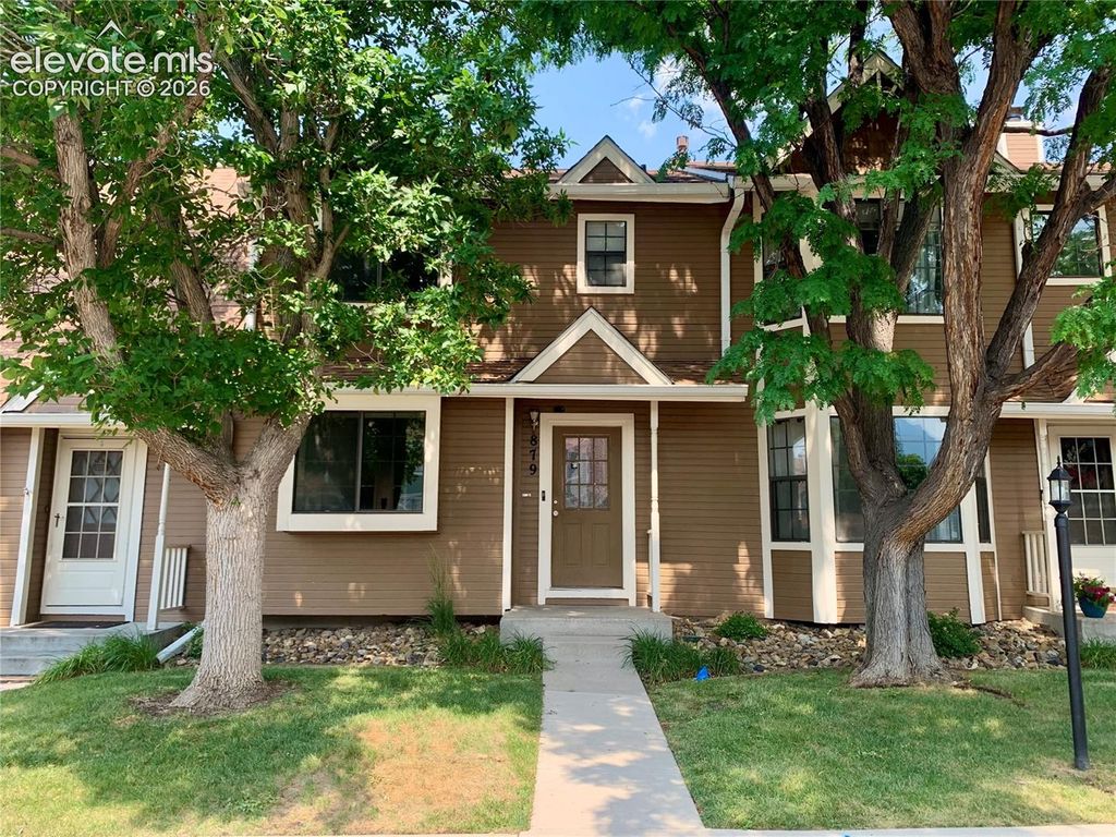 879 London Green Way, Colorado Springs, CO 80906