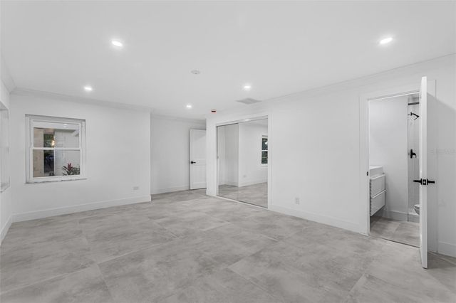 115 RAFAEL BOULEVARD NE, St Petersburg, FL 33704