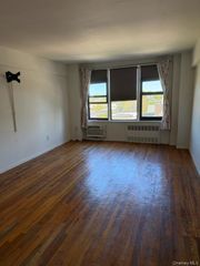 144-63 35th Avenue 6F, Flushing, NY 11354