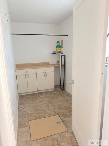 275 Linden Drive, Idaho Falls, ID 83401