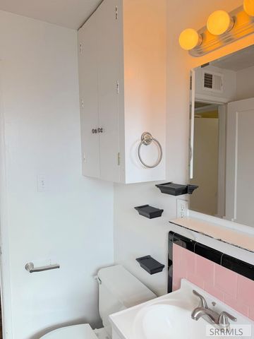 275 Linden Drive, Idaho Falls, ID 83401