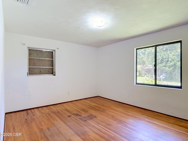 1926 Papaya Drive, South Daytona, FL 32119