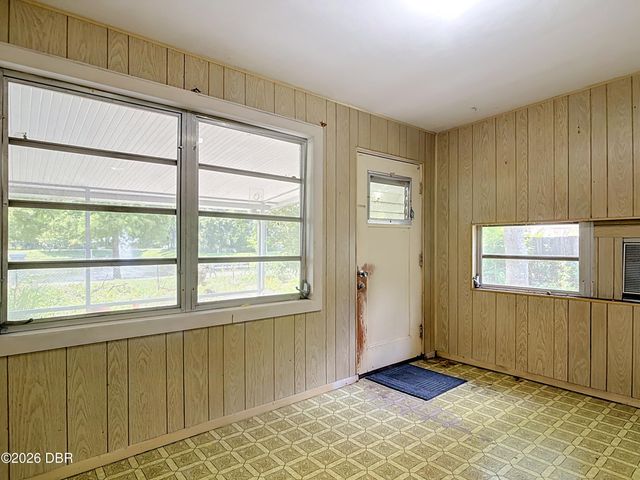 1926 Papaya Drive, South Daytona, FL 32119