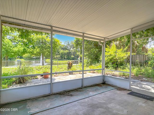 1926 Papaya Drive, South Daytona, FL 32119