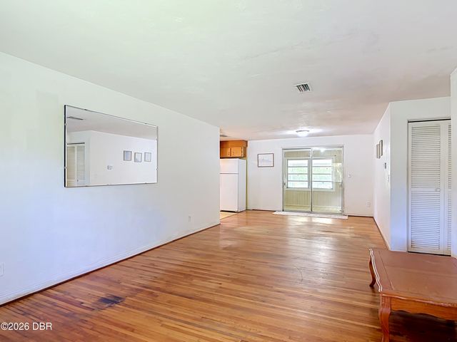 1926 Papaya Drive, South Daytona, FL 32119