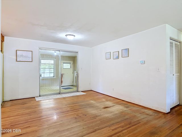 1926 Papaya Drive, South Daytona, FL 32119