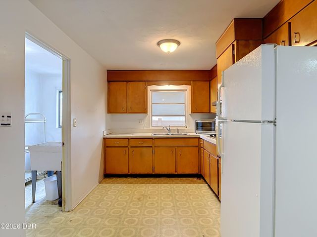 1926 Papaya Drive, South Daytona, FL 32119