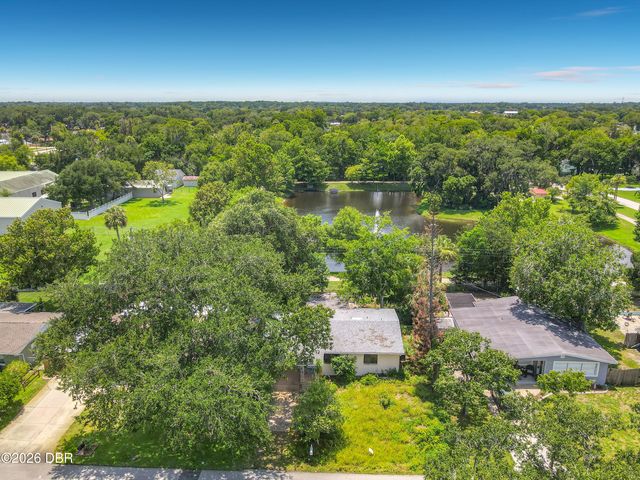 1926 Papaya Drive, South Daytona, FL 32119