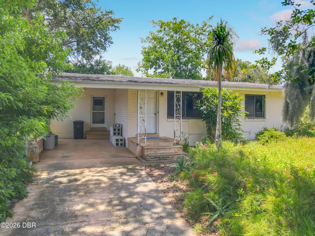 1926 Papaya Drive, South Daytona, FL 32119
