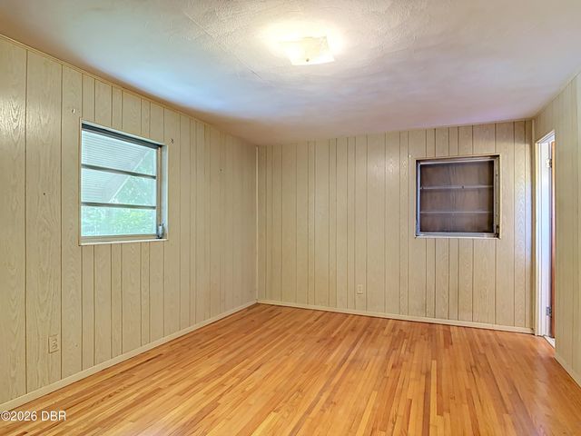 1926 Papaya Drive, South Daytona, FL 32119