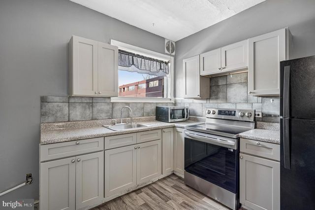 854 FOULKROD ST, Philadelphia, PA 19124