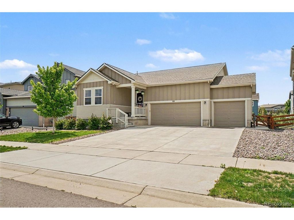 82 Morgan Cir N, Erie, CO 80516