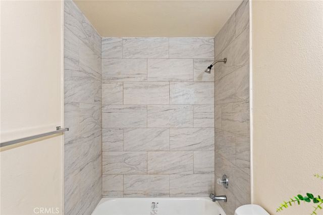 15797 Paine, Fontana, CA 92336