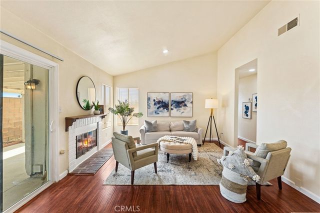 15797 Paine, Fontana, CA 92336