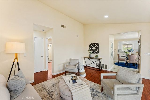 15797 Paine, Fontana, CA 92336