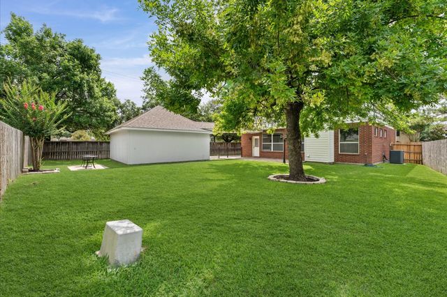 9202 State Walk Circle, Houston, TX 77064
