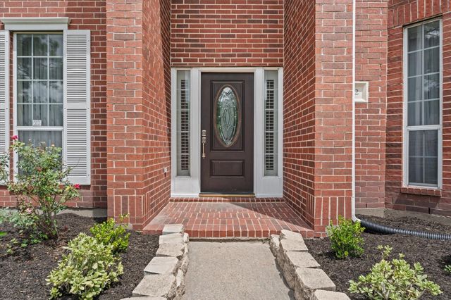 9202 State Walk Circle, Houston, TX 77064