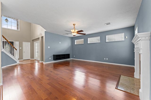 9202 State Walk Circle, Houston, TX 77064