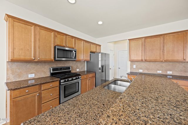 713 Garden Square Lane, Morrisville, NC 27560