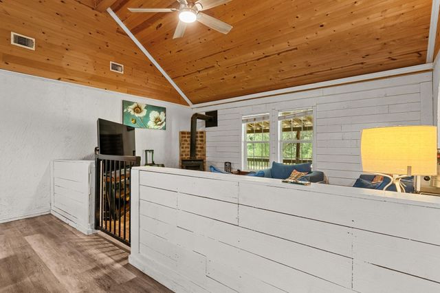 9 Wood Forest Drive, New Waverly, TX 77358