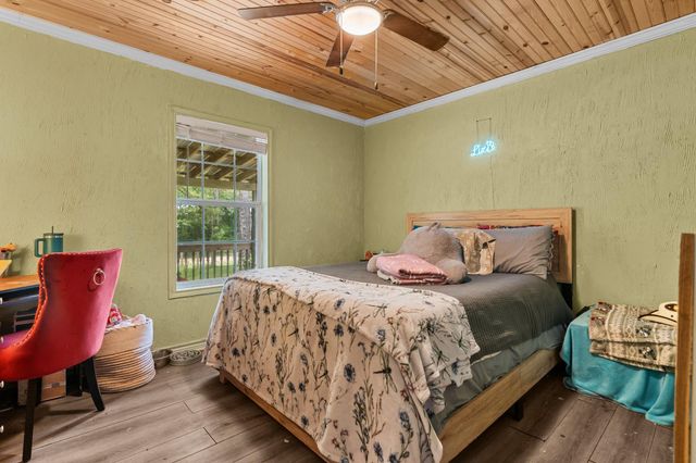 9 Wood Forest Drive, New Waverly, TX 77358