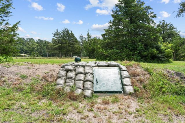 9 Wood Forest Drive, New Waverly, TX 77358