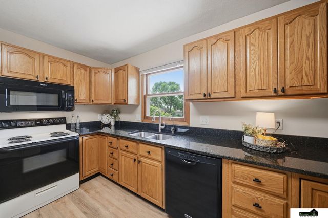 3121 Loveland Street, Lincoln, NE 68502