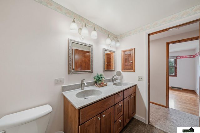 3121 Loveland Street, Lincoln, NE 68502