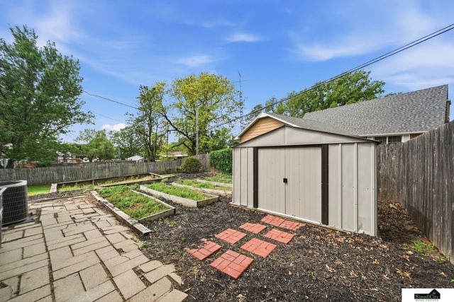 3121 Loveland Street, Lincoln, NE 68502